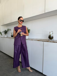 Lavender Geometric Embroidered Linen Abaya – Summer Colors